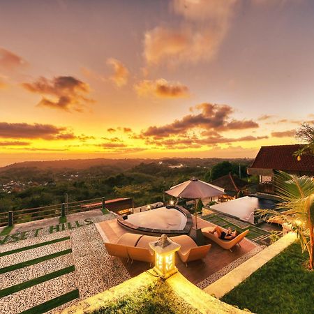 Hotel Sebuluh Sunset Hill Batumadeg Exterior foto